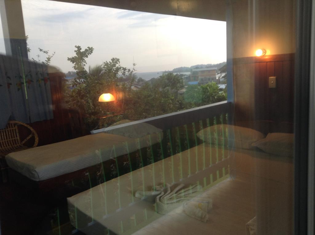 Rekona Lodge Gizo Bilik gambar