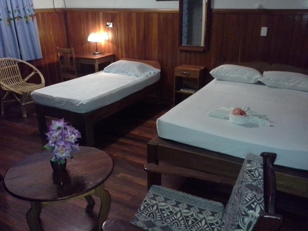 Rekona Lodge Gizo Luaran gambar