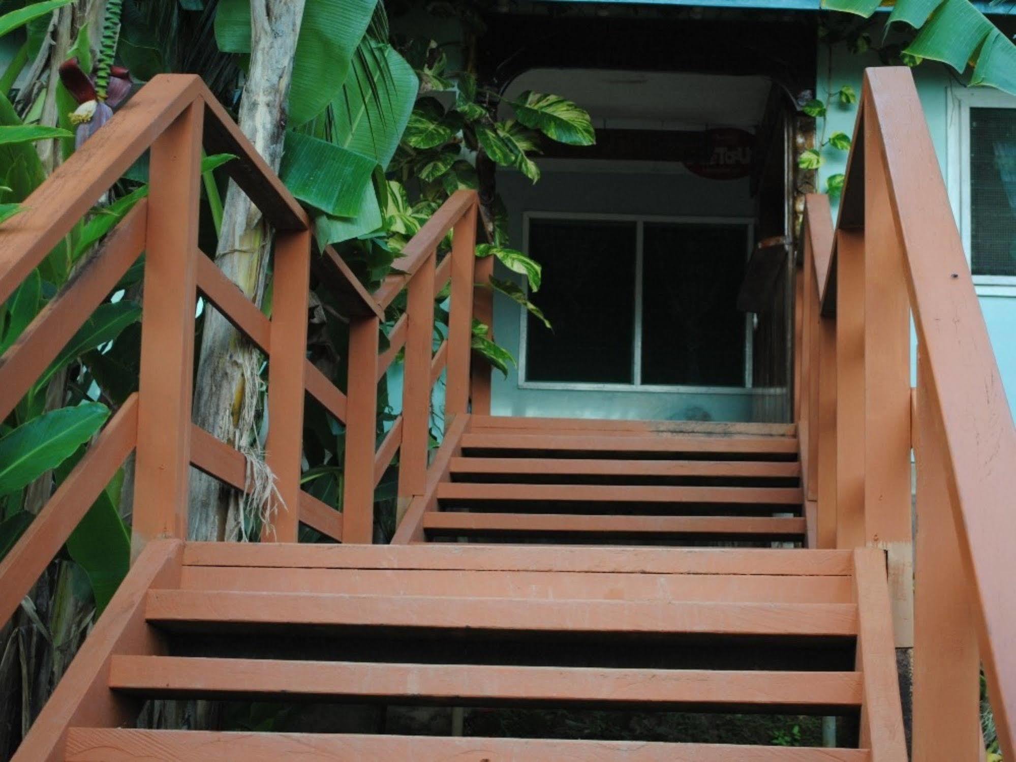 Rekona Lodge Gizo Luaran gambar