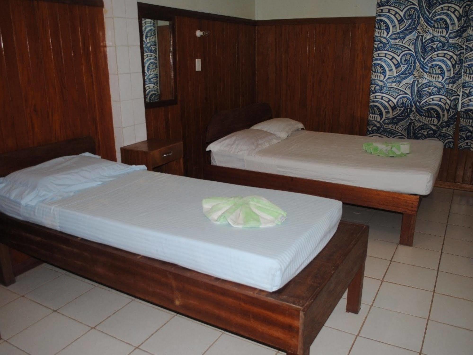 Rekona Lodge Gizo Luaran gambar