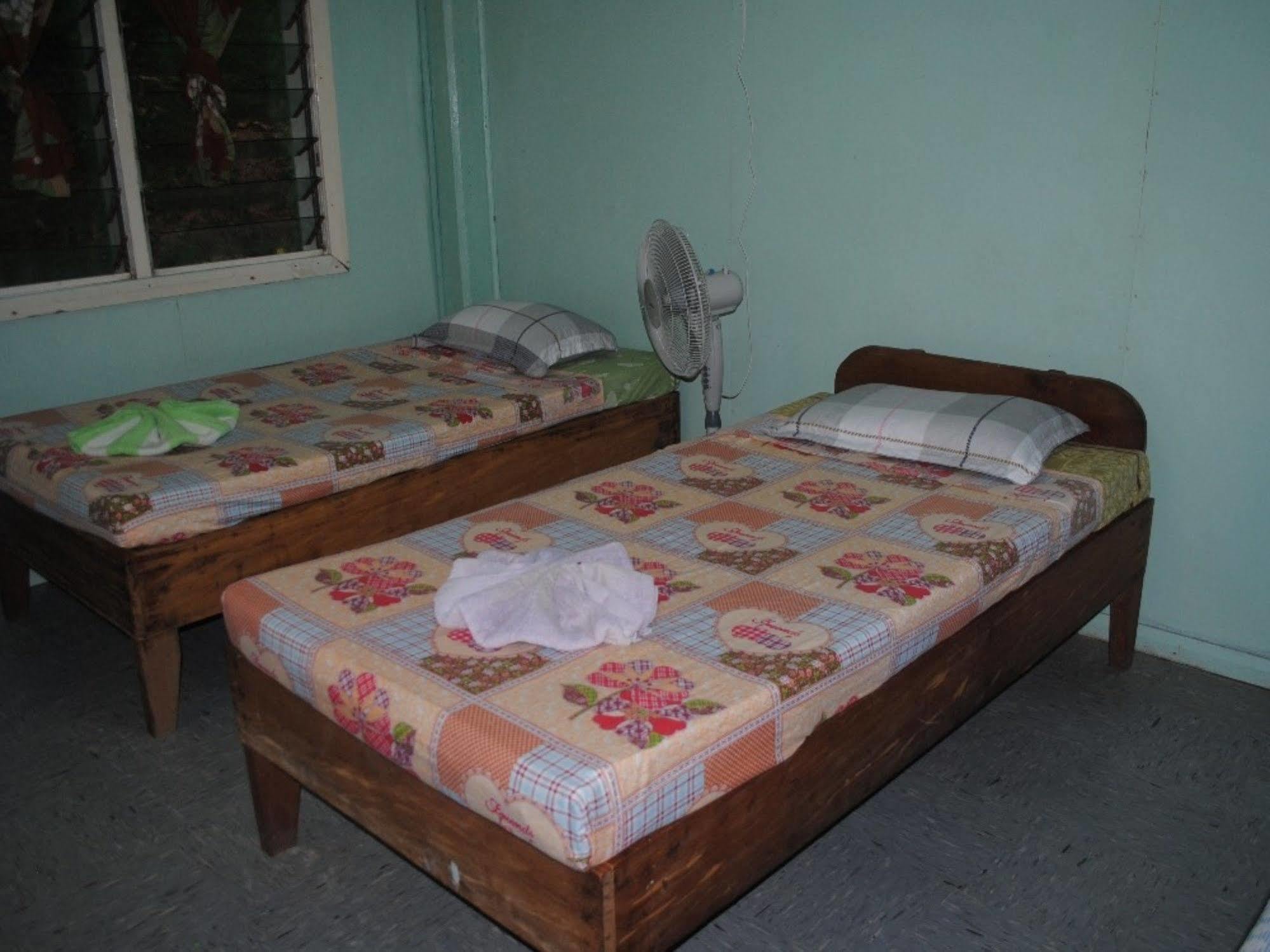 Rekona Lodge Gizo Luaran gambar