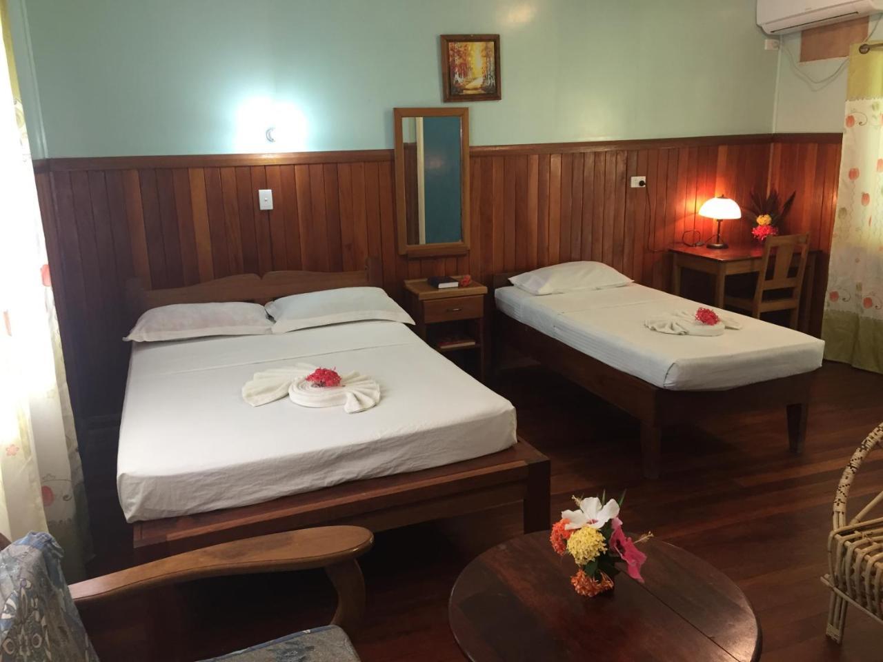 Rekona Lodge Gizo Luaran gambar