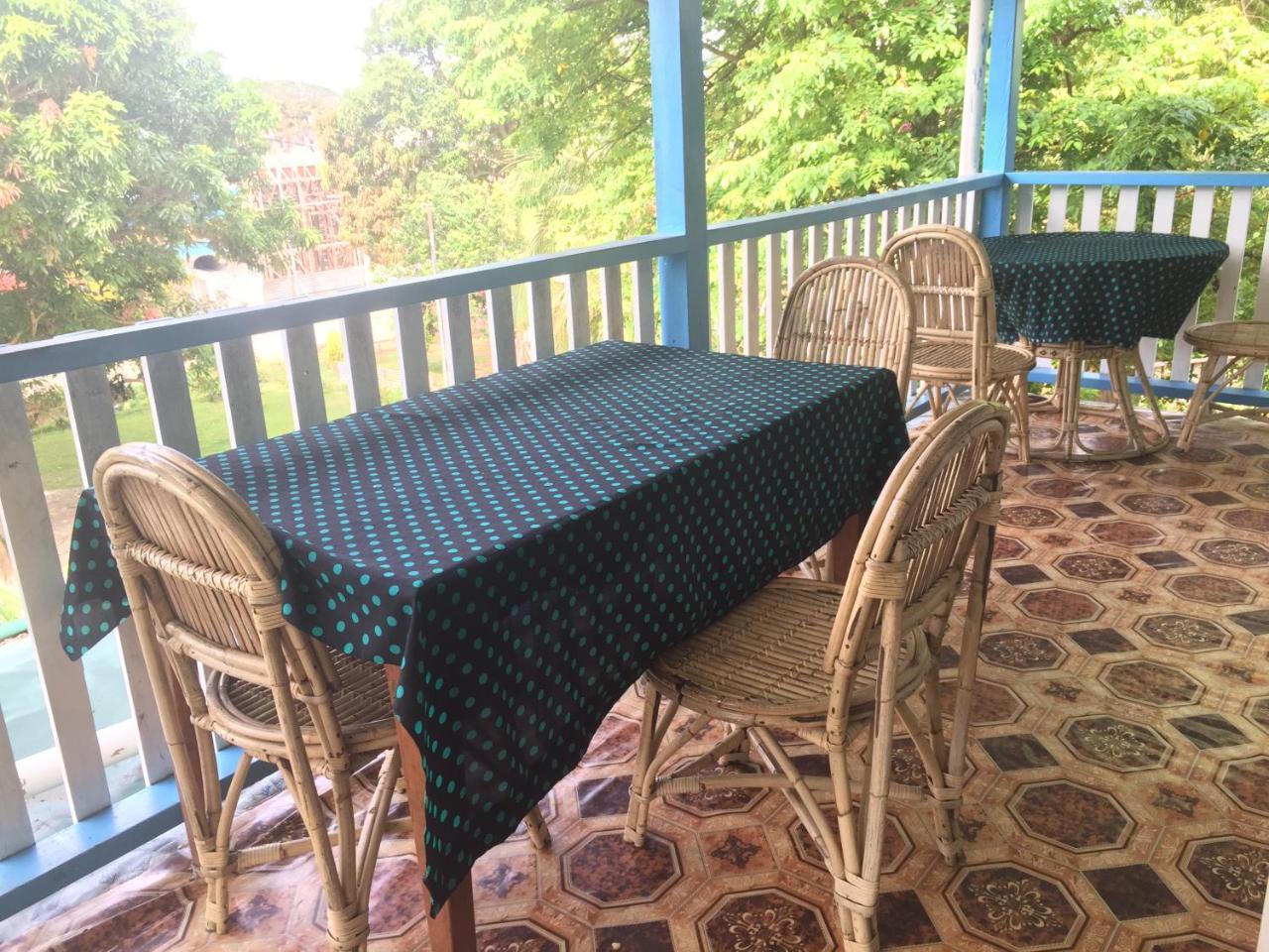 Rekona Lodge Gizo Luaran gambar